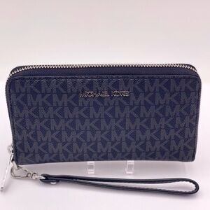 Michael Kors Flat Phone Case Wallet Wristlet